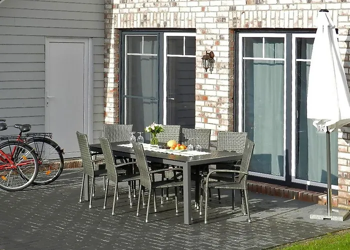 In Mit Grosser Terrasse By Interhome * 布尔哈沃